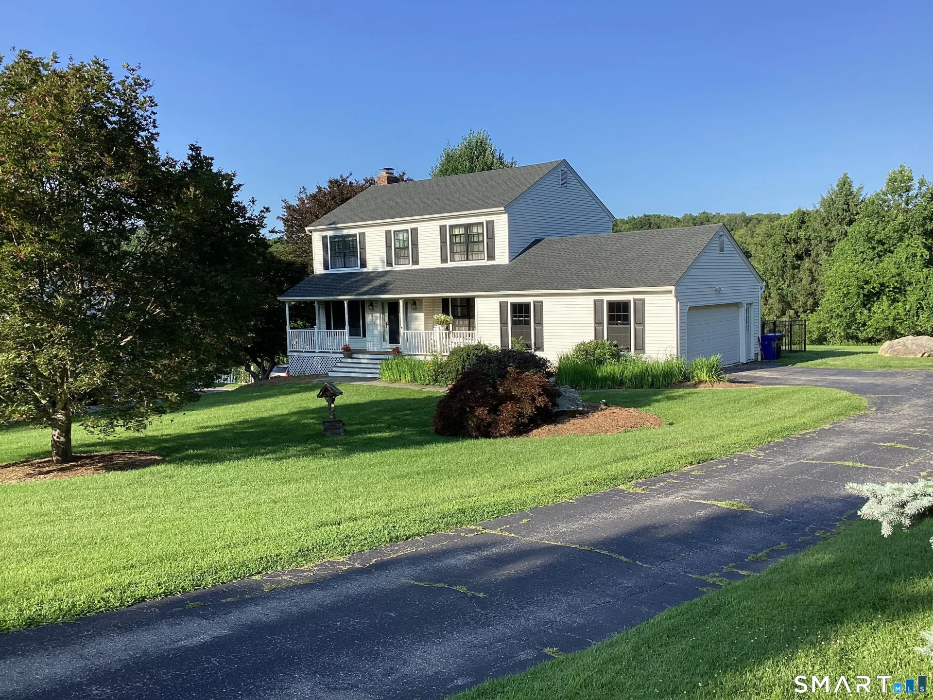 15 Country Farm Lane, New Milford, CT