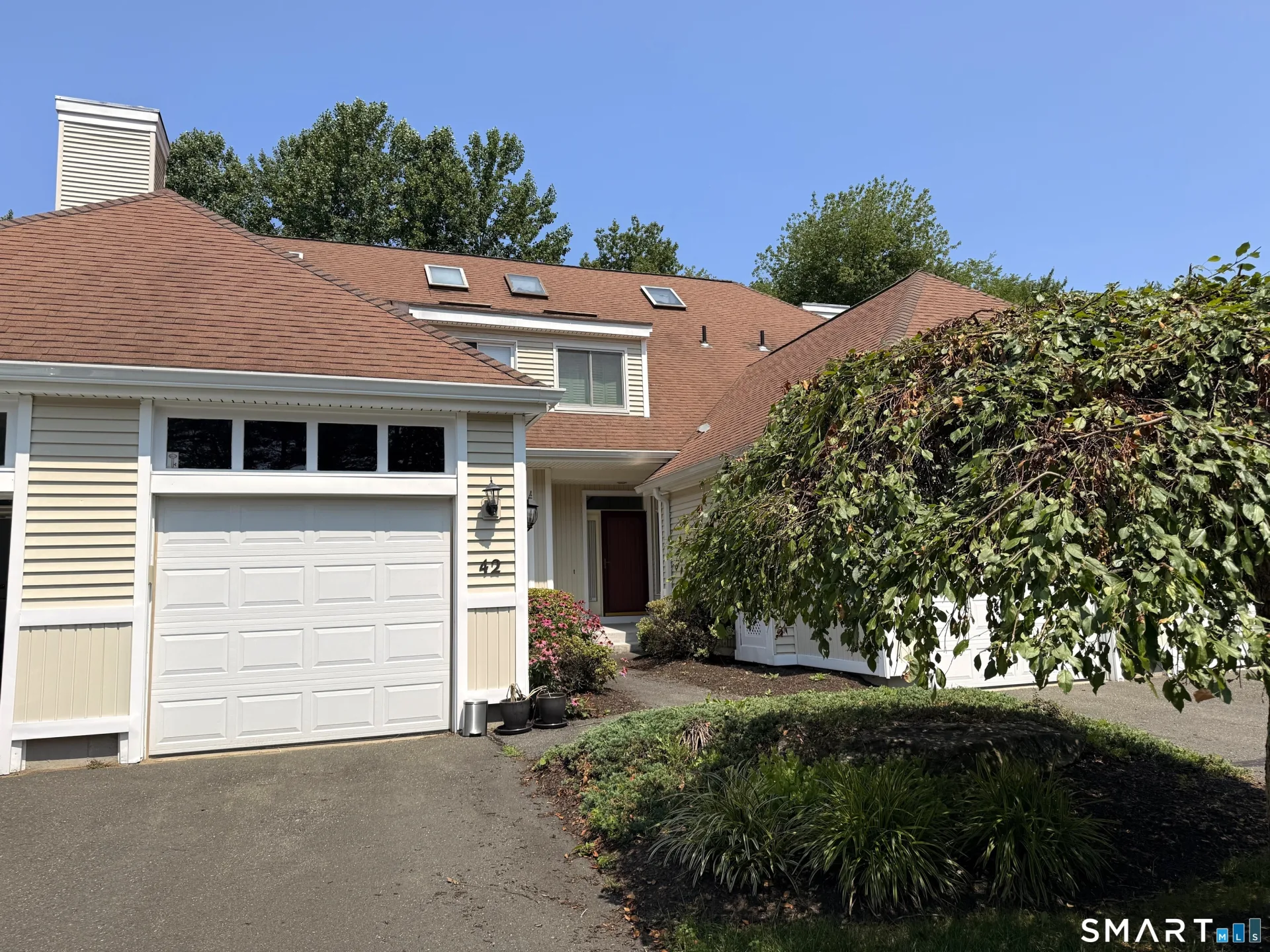 42 Summerfield Gardens #42, Shelton, CT