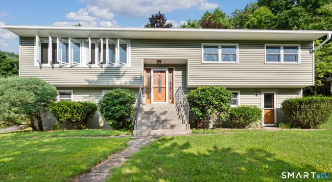 272 Peter Road, Southbury, CT