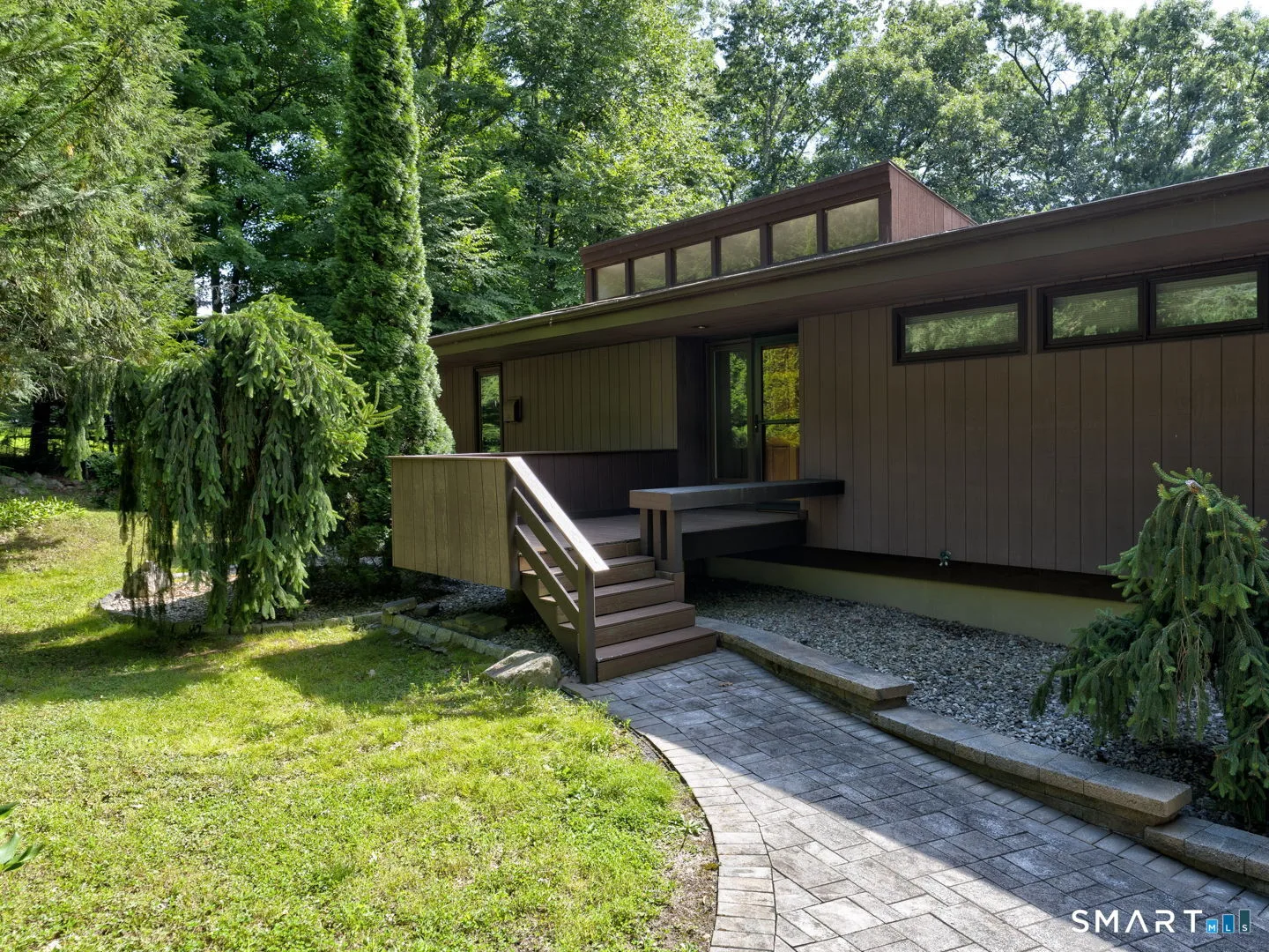 15 Brookridge Drive, Avon, CT