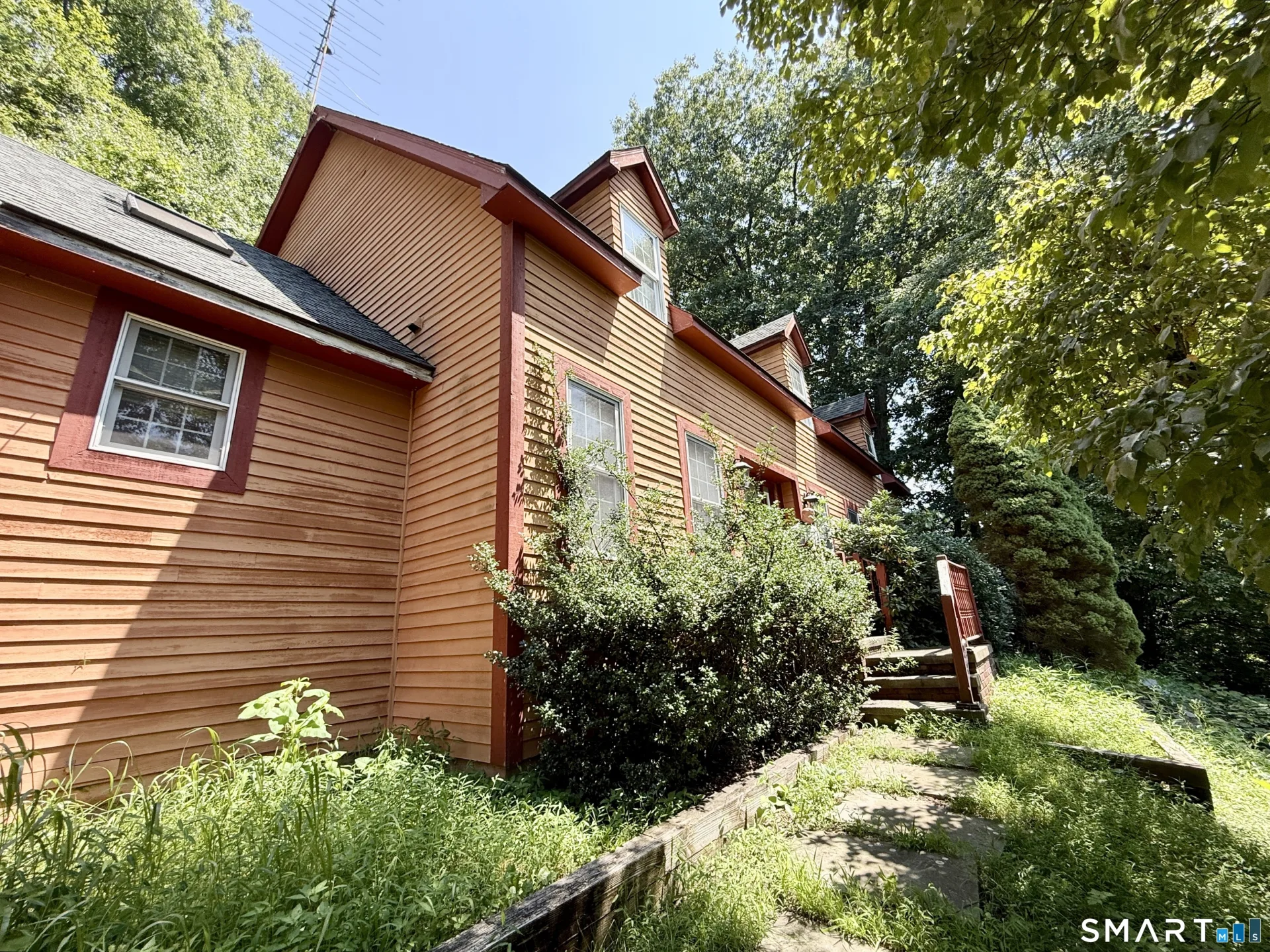 389 Tepi Drive, Southbury, CT