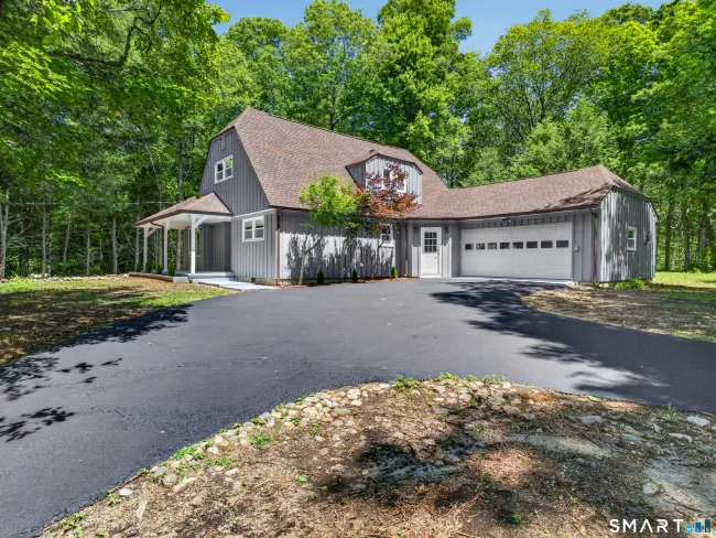 21 Woodland Drive
