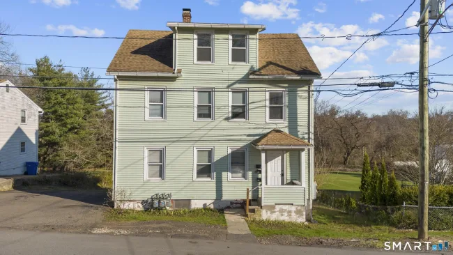 27 Botsford Street