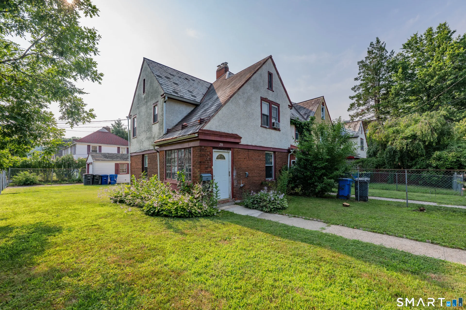 250 Hillside Avenue, Hartford, CT