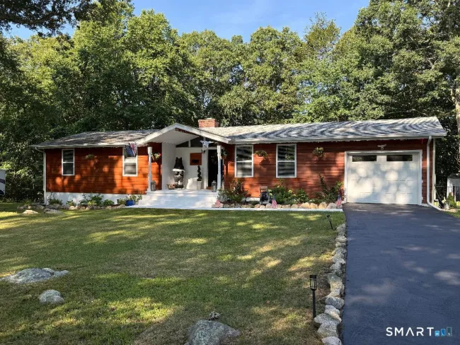 20 Eagle Ridge Drive, Ledyard, CT