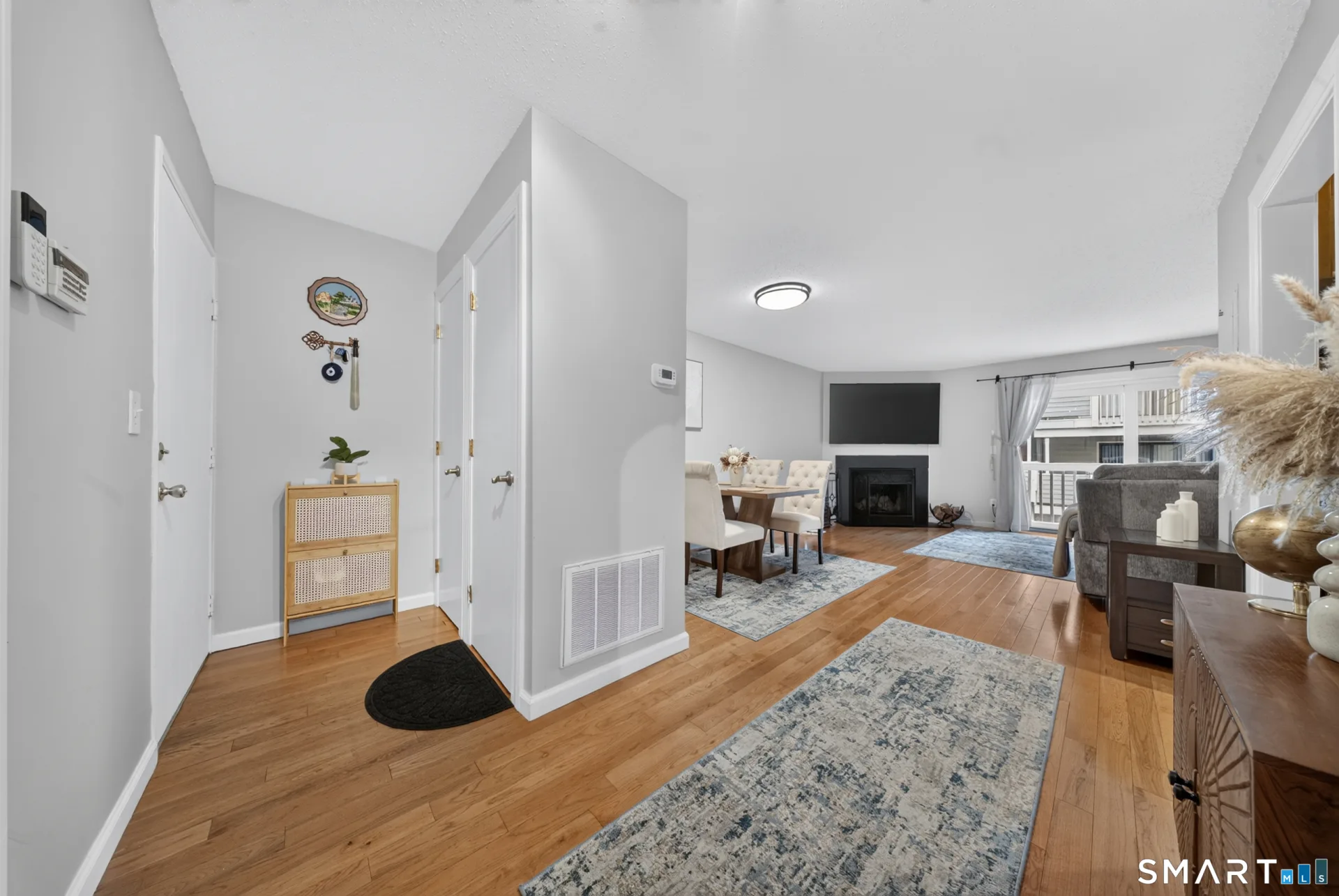 3 Oakwood Avenue #B3, Norwalk, CT