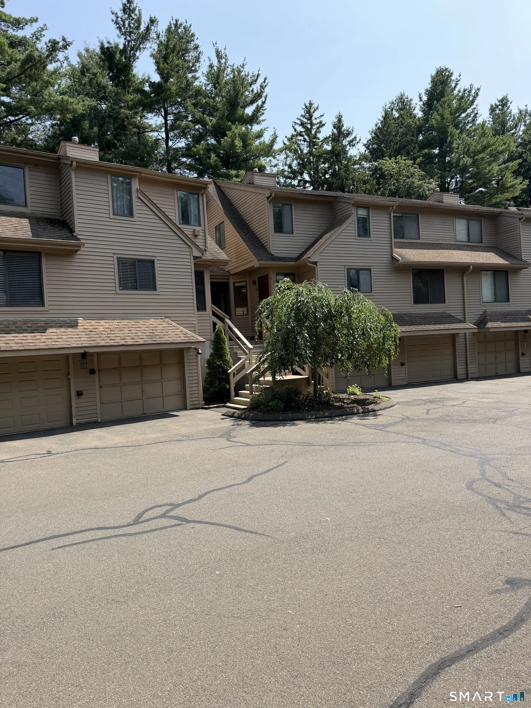 200 Treadwell Street #204, Hamden, CT