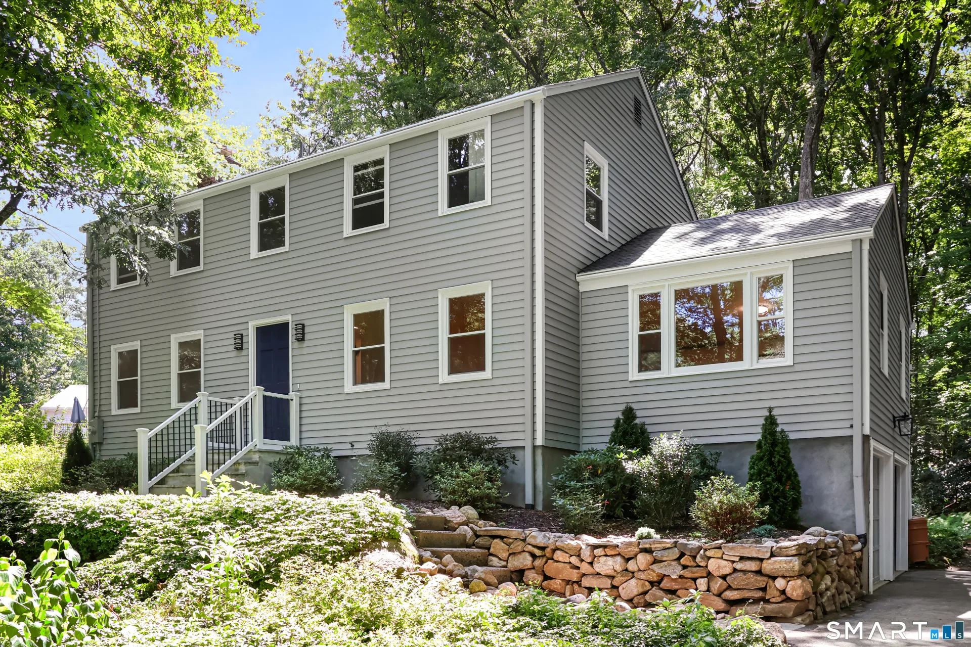 9 Katherine Gaylord Lane, Burlington, CT