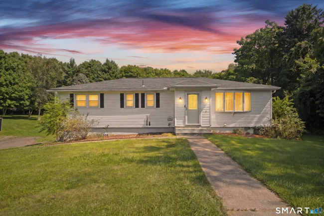 532 Nova Scotia Hill Road, Watertown, CT