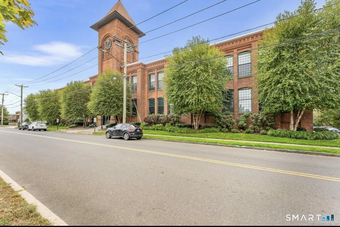 25 Grand Street #111, Norwalk, CT