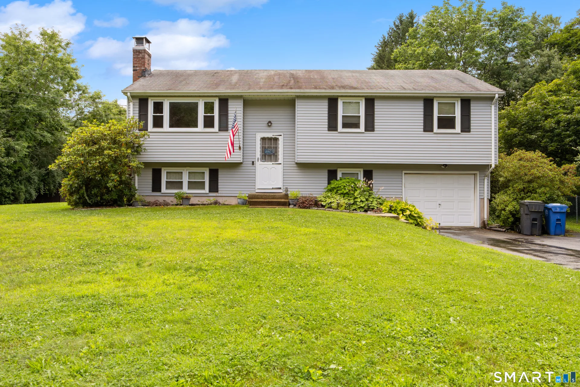 32 Hickory Road, Colchester, CT