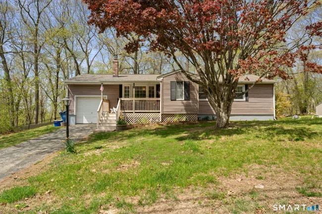 17 Ledgewood Drive