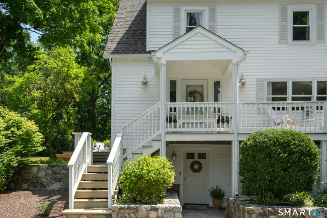 267 Newtown Turnpike