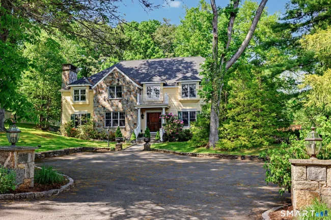 13 Lia Fail Way, Greenwich, CT