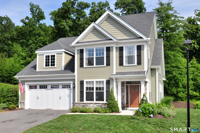 6 Woodland Path #6, Beacon Falls, CT