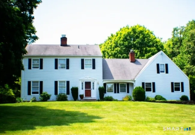 323 Watertown Road