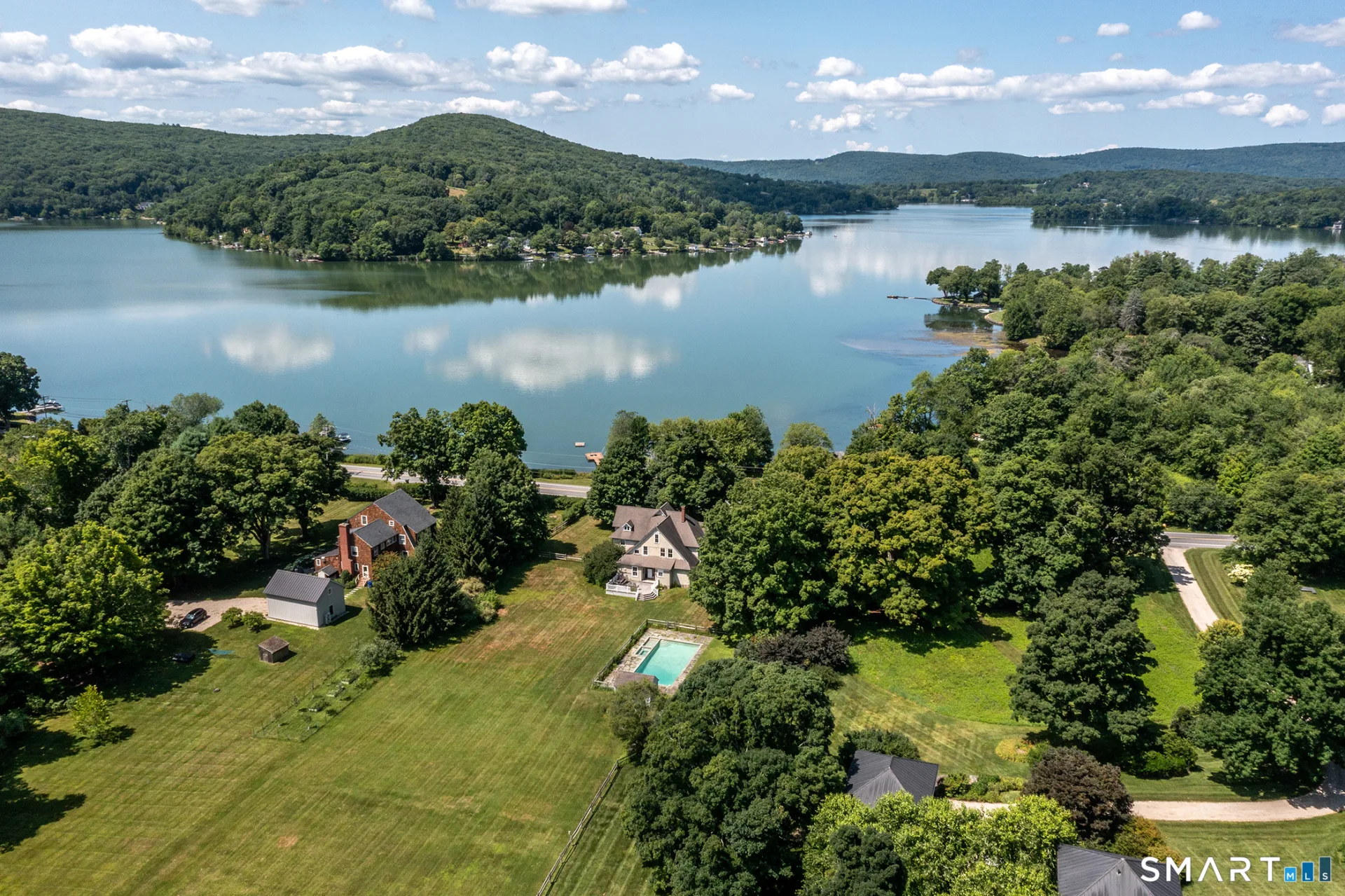 373 Lake Road, Warren, CT