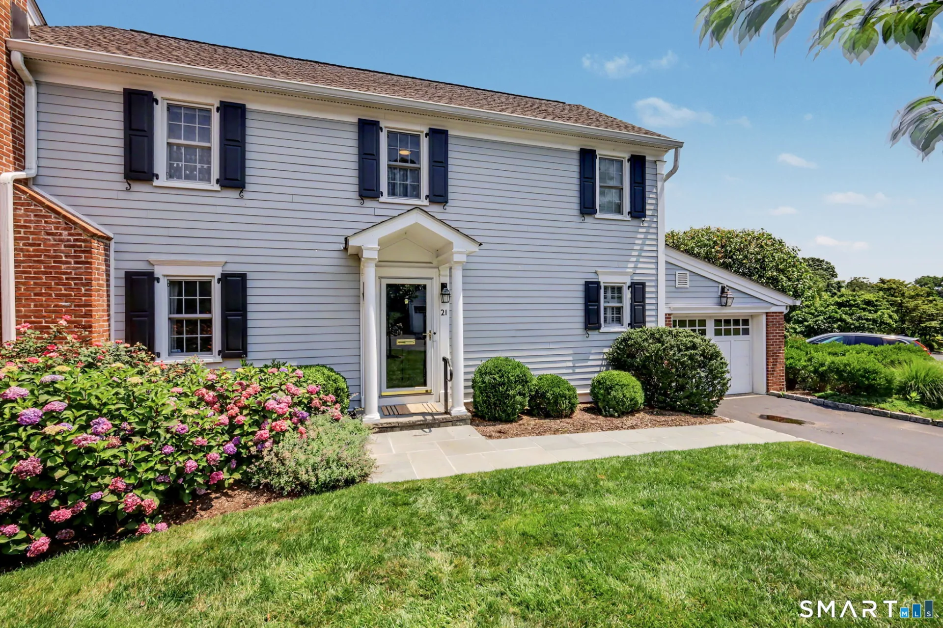 123 Richmond Hill Road #21, New Canaan, CT