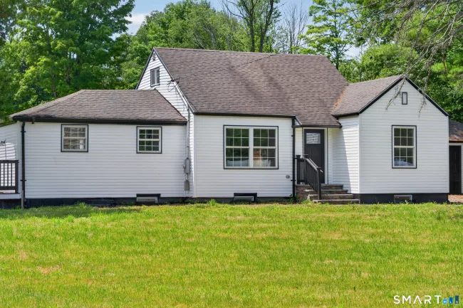 618 Beach Street, Goshen, CT