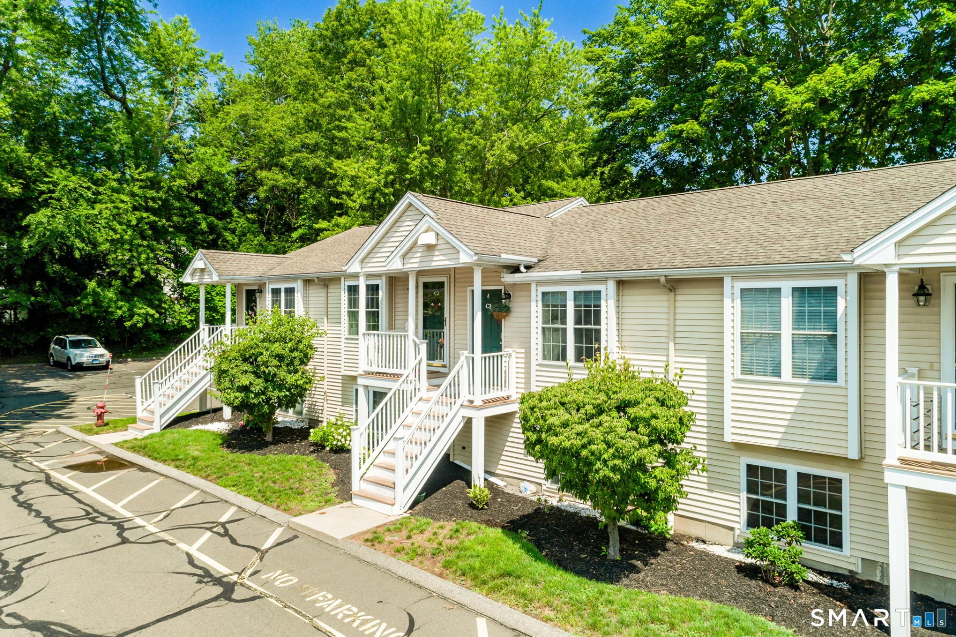 530 Center Street #C3, Wallingford, CT