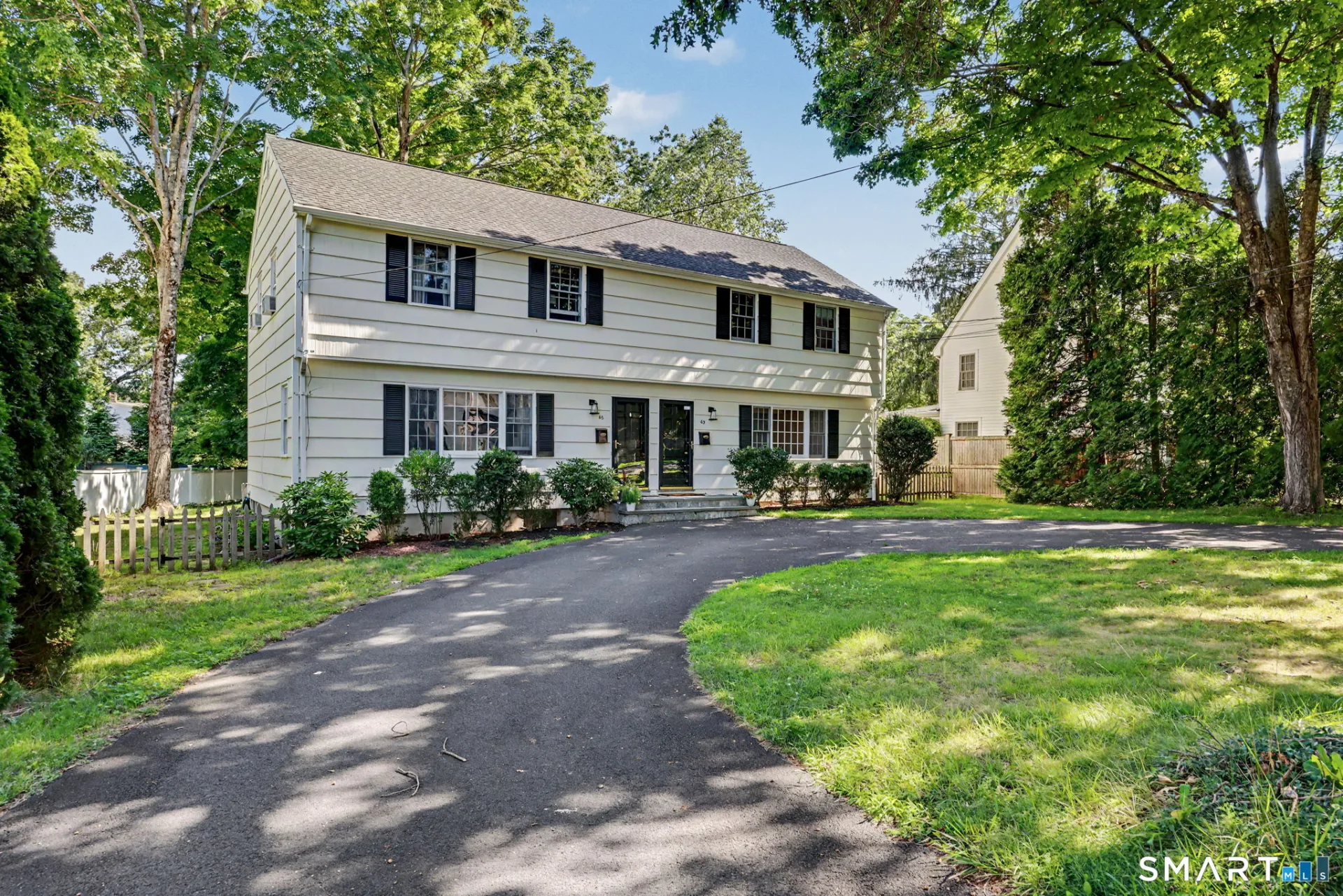 63 Oak Street, New Canaan, CT