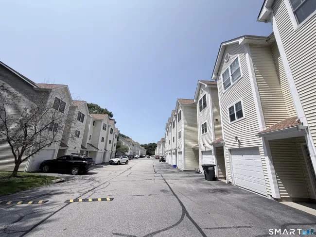 527 West Thames Street #1, Norwich, CT
