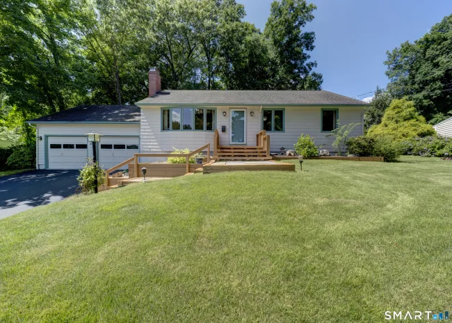 227 Glendale Drive