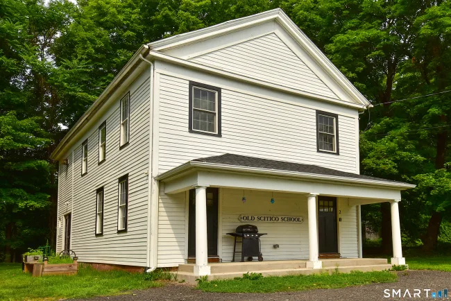 2 Broad Brook Road, Enfield, CT