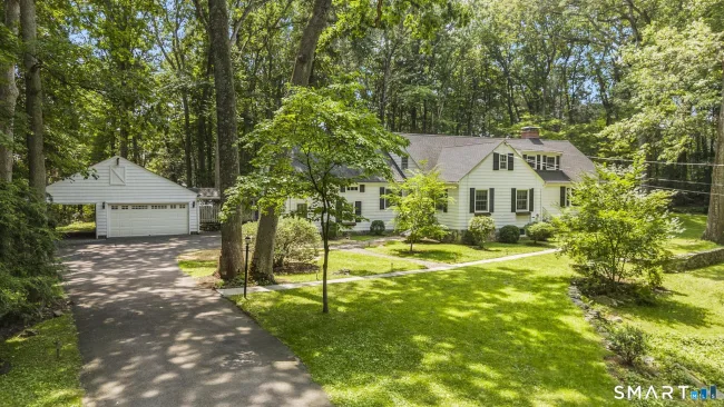 46 Fernwood Drive, Stamford, CT