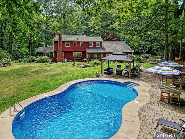 12 Stonehedge Road, Norwalk, CT