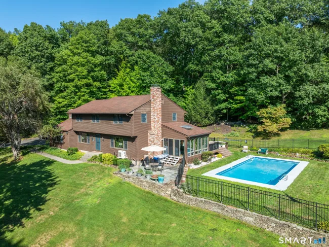3289 Phelps Road