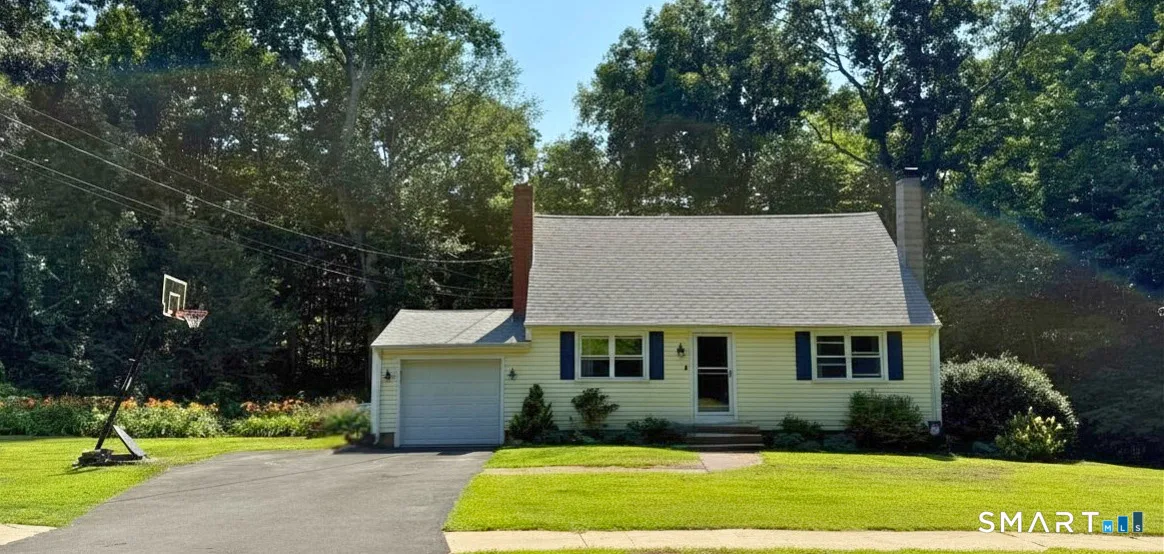 23 Cedar Road, Clinton, CT