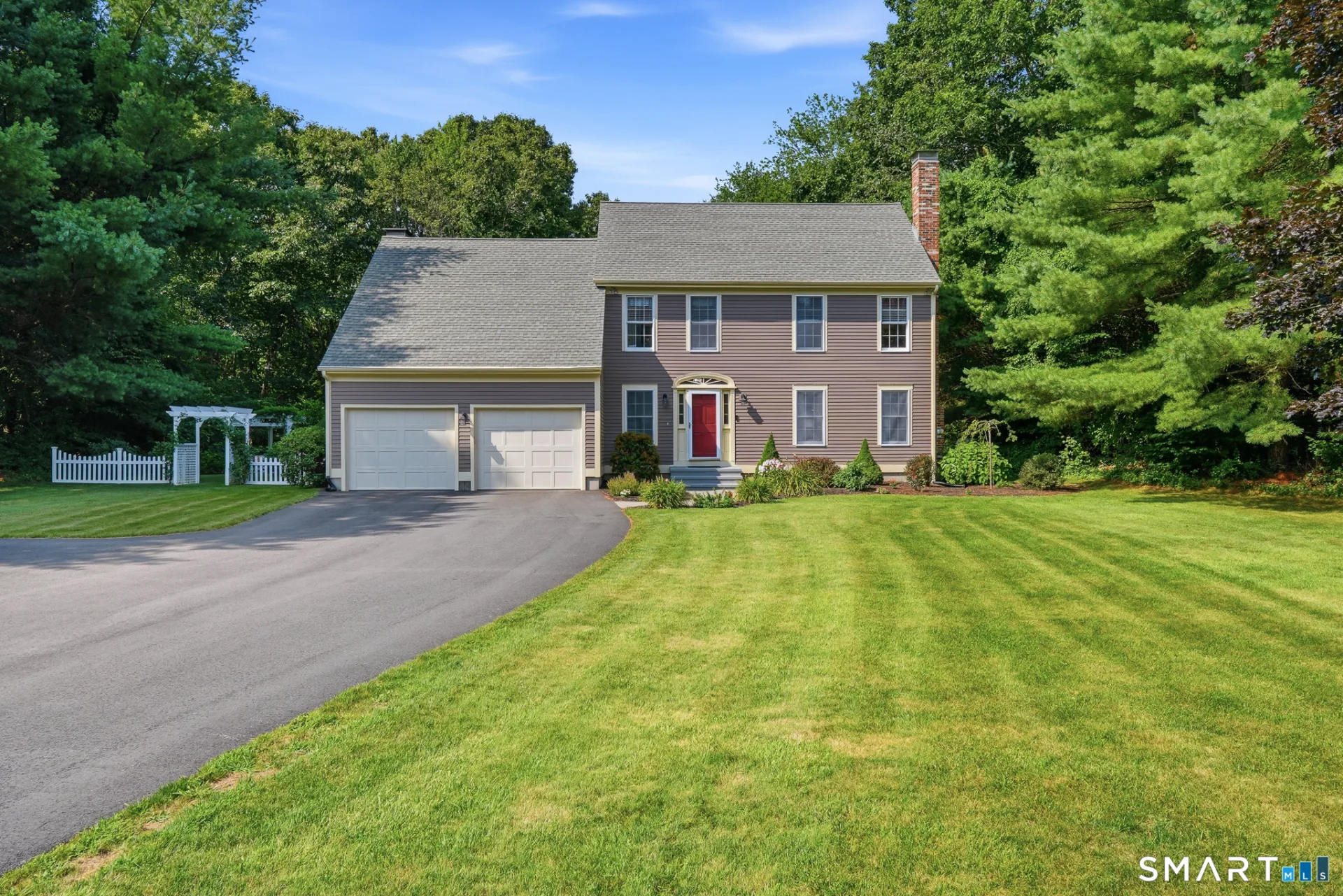 54 Heatherwood Drive, Colchester, CT