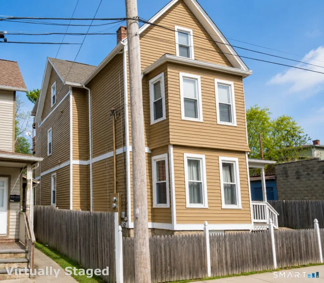 13 Armstrong Place