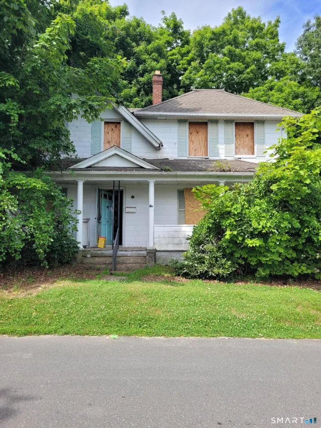 2 Blake Street, Waterbury, CT