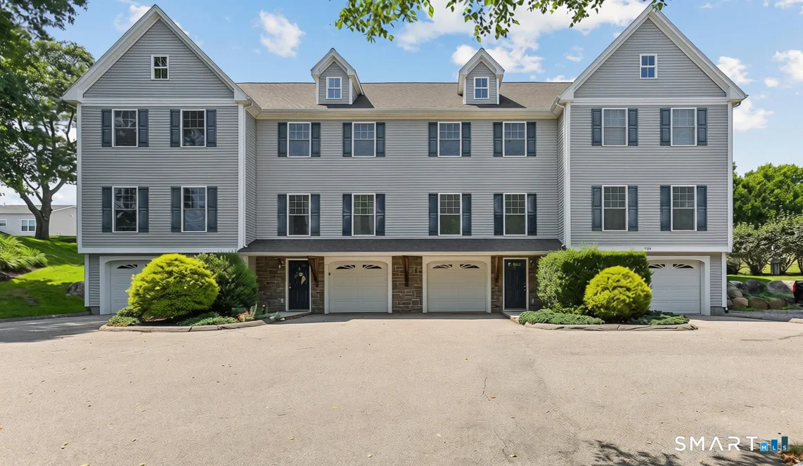 129 Mechanic Street #7, Stonington, CT