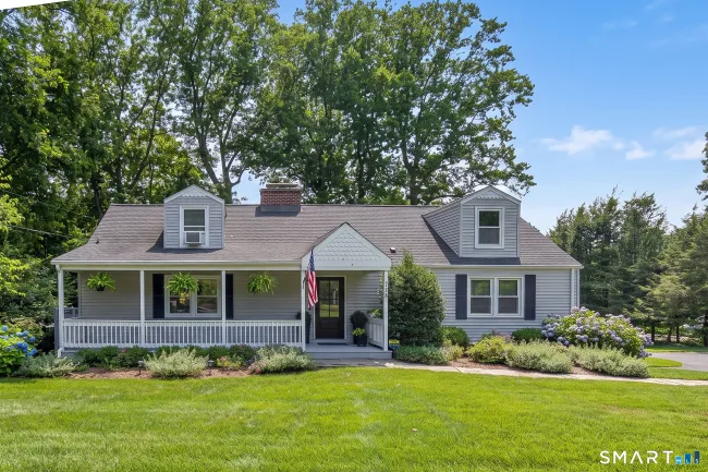 868 Bayberry Lane, Orange, CT