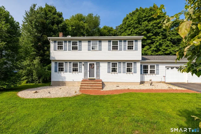 44 West District Road, Farmington, CT