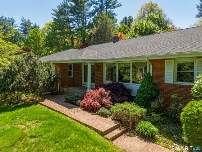 12 Mountain Farms Road, West Hartford, CT