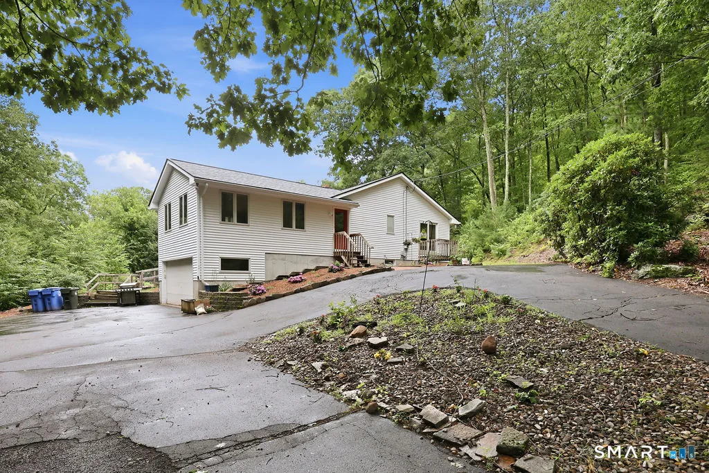 17 Bonair Road, Tolland, CT