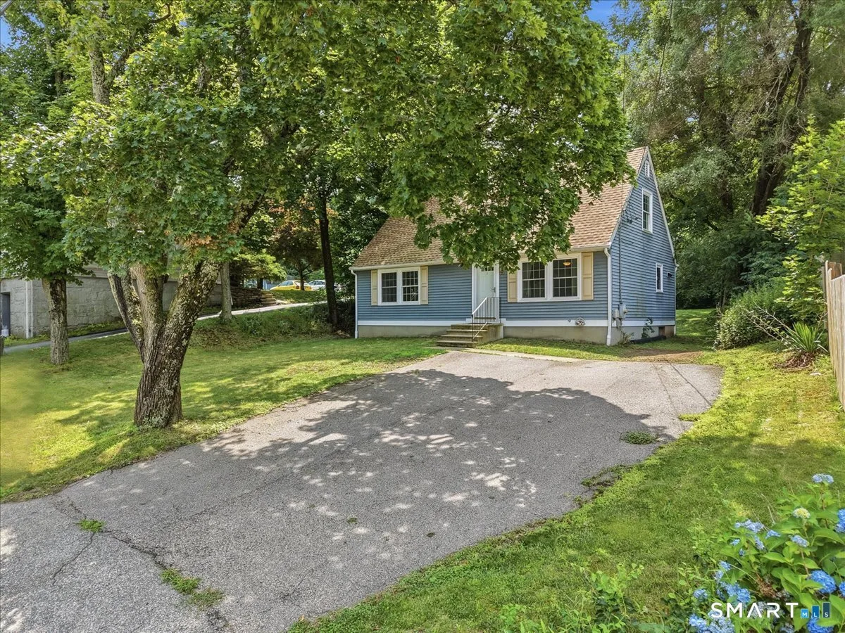 124 Yantic Road, Norwich, CT