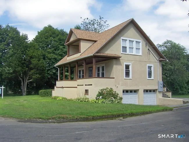 21 Wakelee Avenue