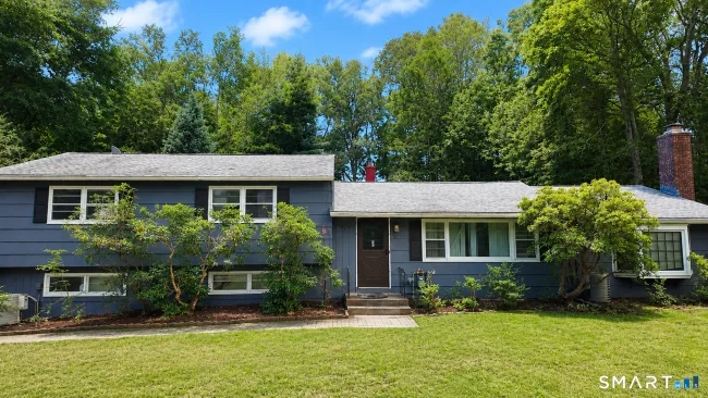87 Jockey Hollow Road, Monroe, CT