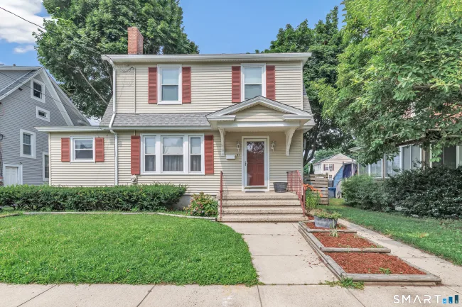 87 Yale Street