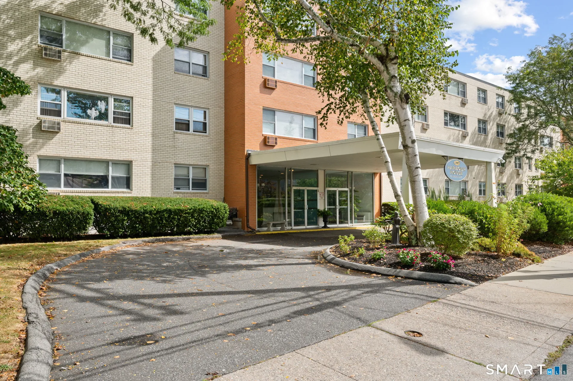 292 Pequot Avenue #D2, New London, CT