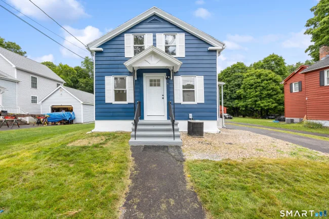 48 Rockdale Avenue, Watertown, CT