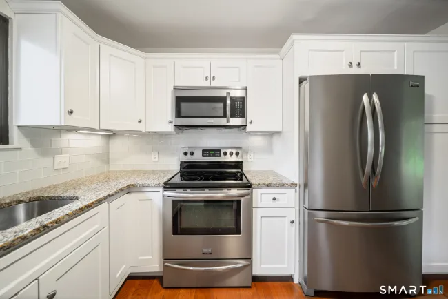 486 Heritage Village #B, Southbury, CT