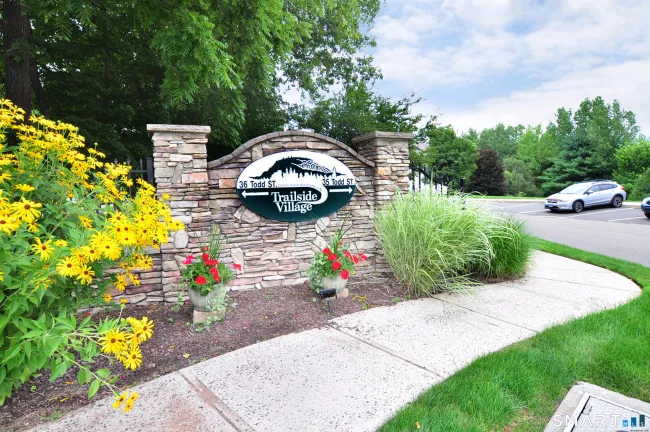 35 Todd Street #103, Hamden, CT