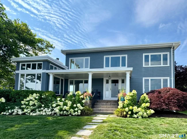 39 Flying Point Road