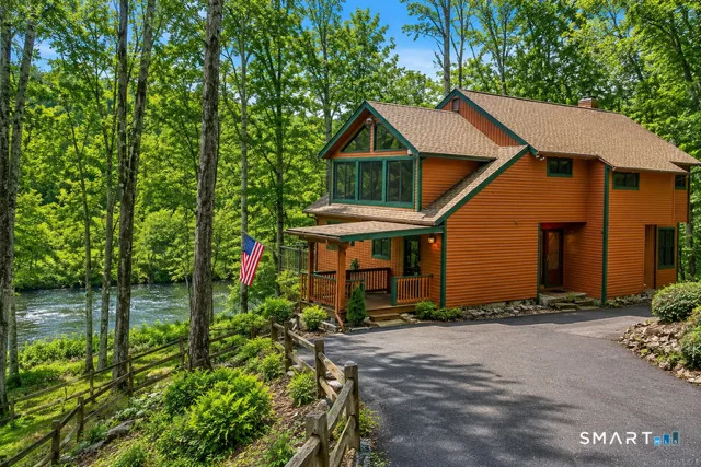 229 New Road, Avon, CT
